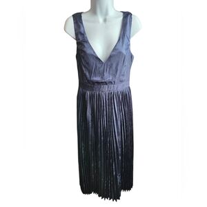 Lulu's Navy Blue Satin Backless Pleated Midi Dress Size M